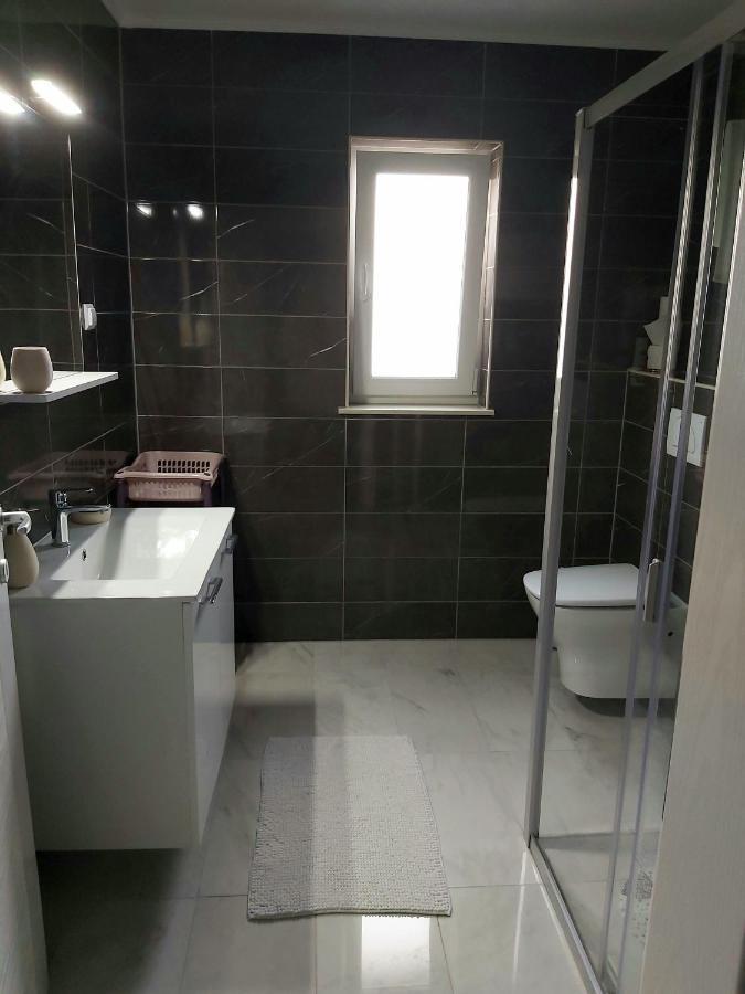 Katarica Hotel Кореница Екстериор снимка
