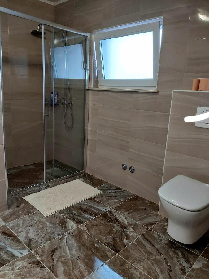 Katarica Hotel Кореница Екстериор снимка