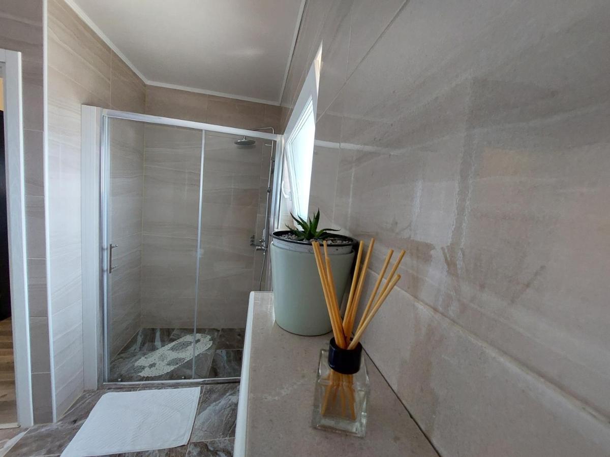 Katarica Hotel Кореница Екстериор снимка