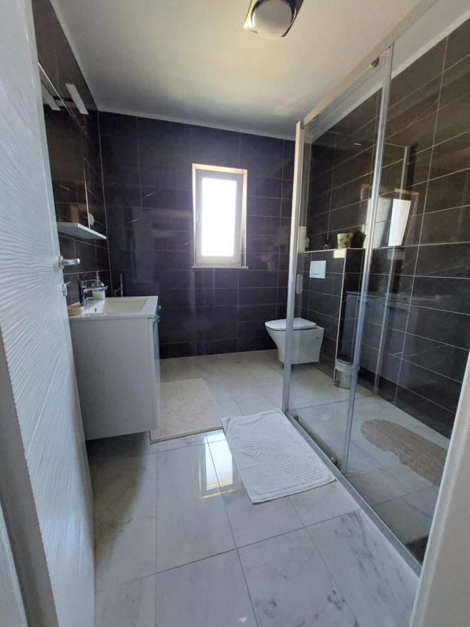 Katarica Hotel Кореница Екстериор снимка